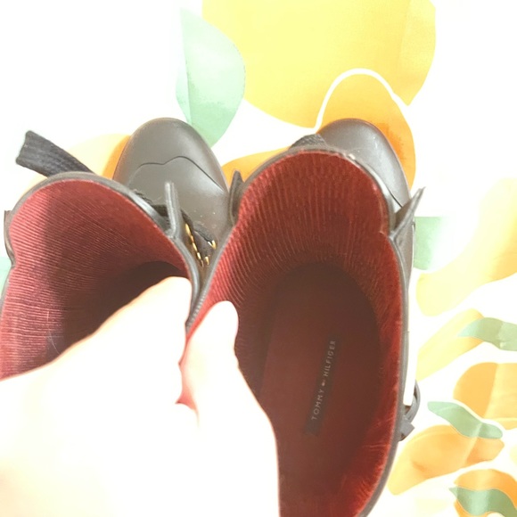 Tommy Hilfiger rain boots - Picture 6 of 8